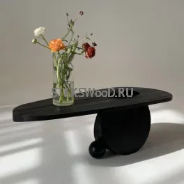 Дизайнерский столик из массива "САТУРН"